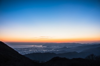 琵琶湖と夕焼け