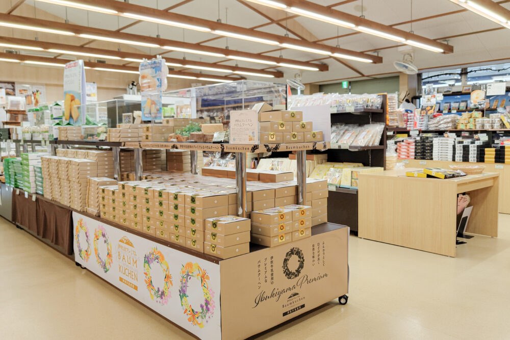 スカイテラス伊吹山お土産売り場の様子
