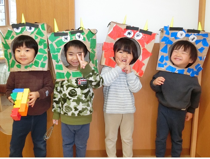 鬼のお面作ったよ