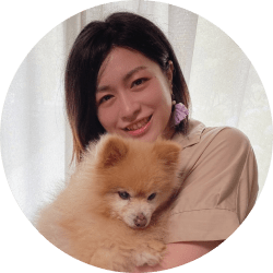 経理部　U.N.