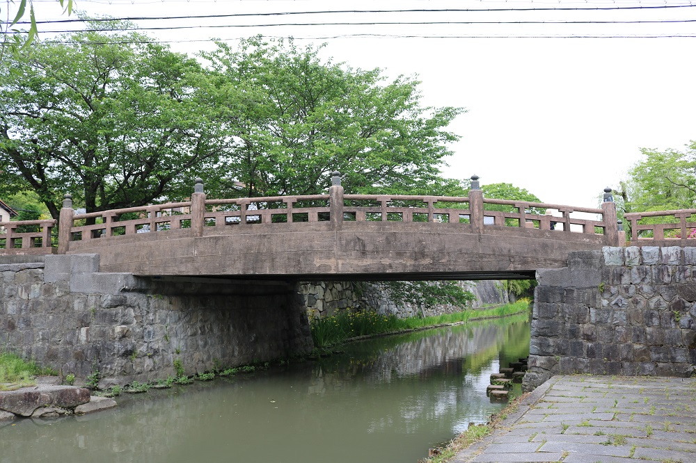 明治橋の写真です。