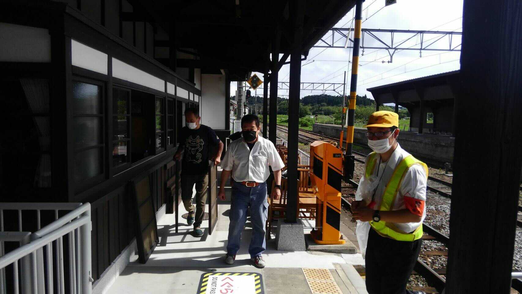 日野駅清掃活動01