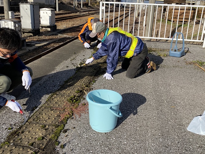 多賀大社前駅清掃活動01