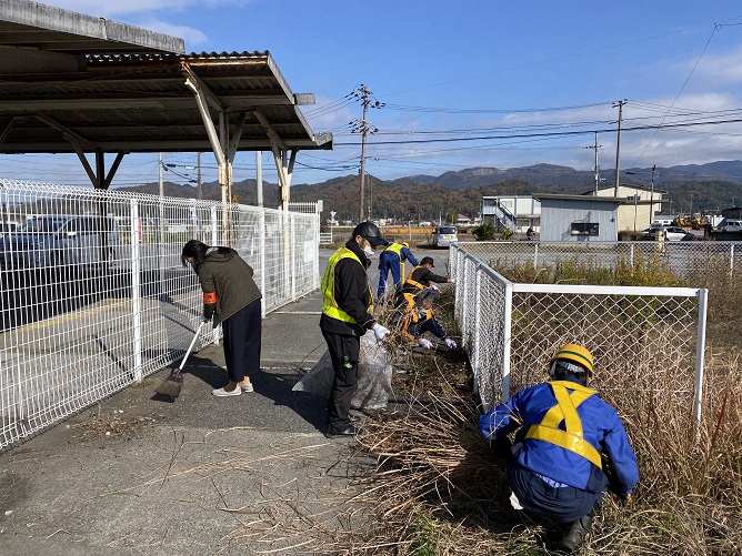 多賀大社前駅清掃活動02