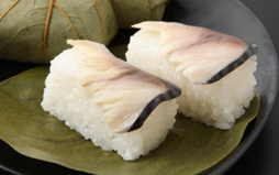柿の葉寿司　鯖（３個）　540円（税込）