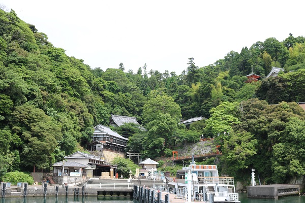 竹生島