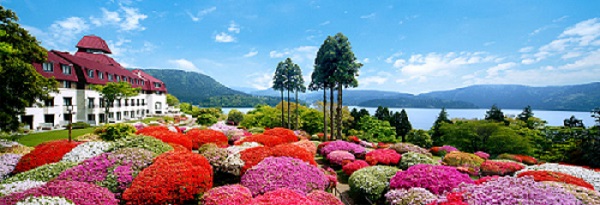 山のホテル