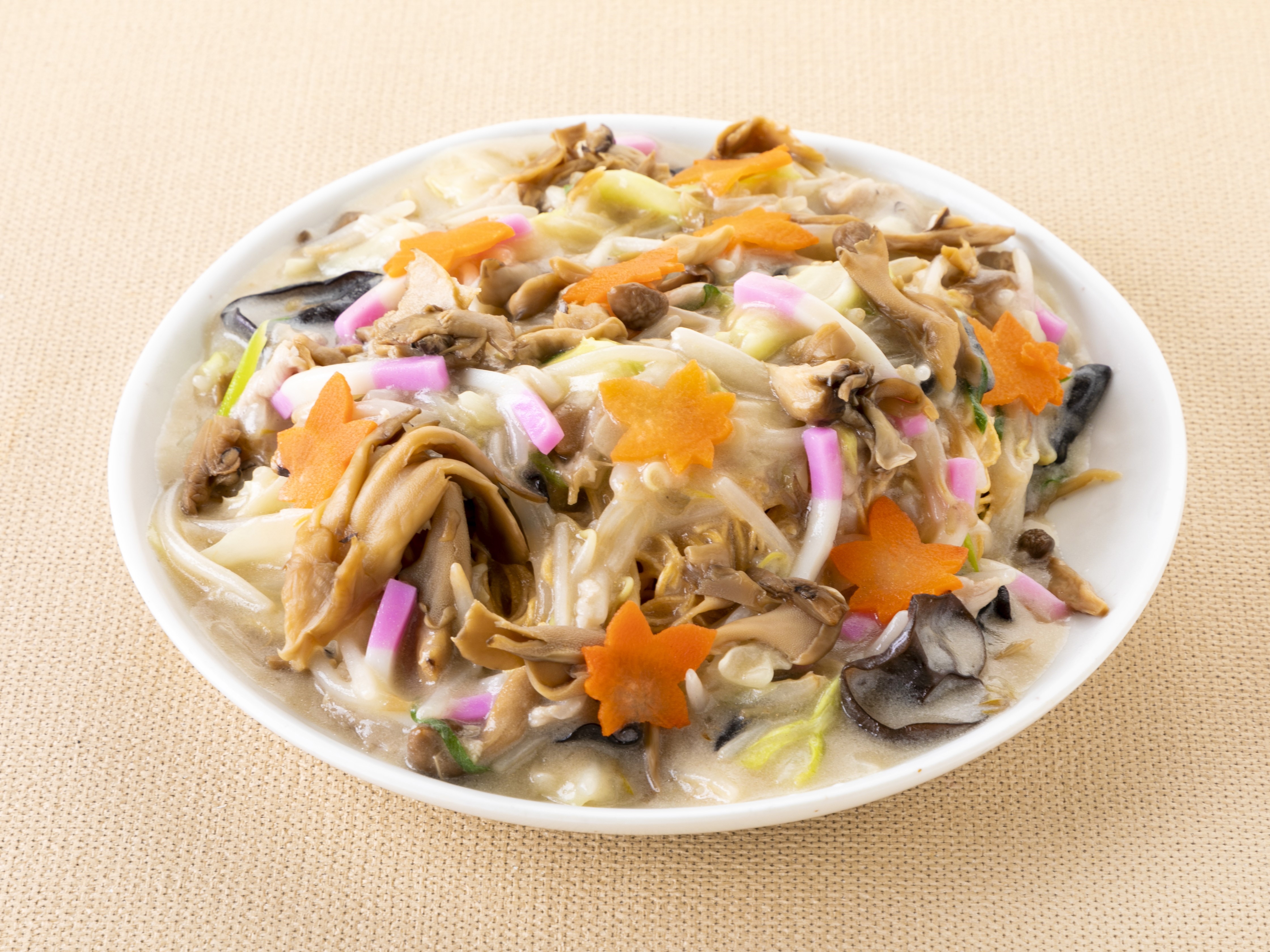 4種きのこのパリパリ皿うどん