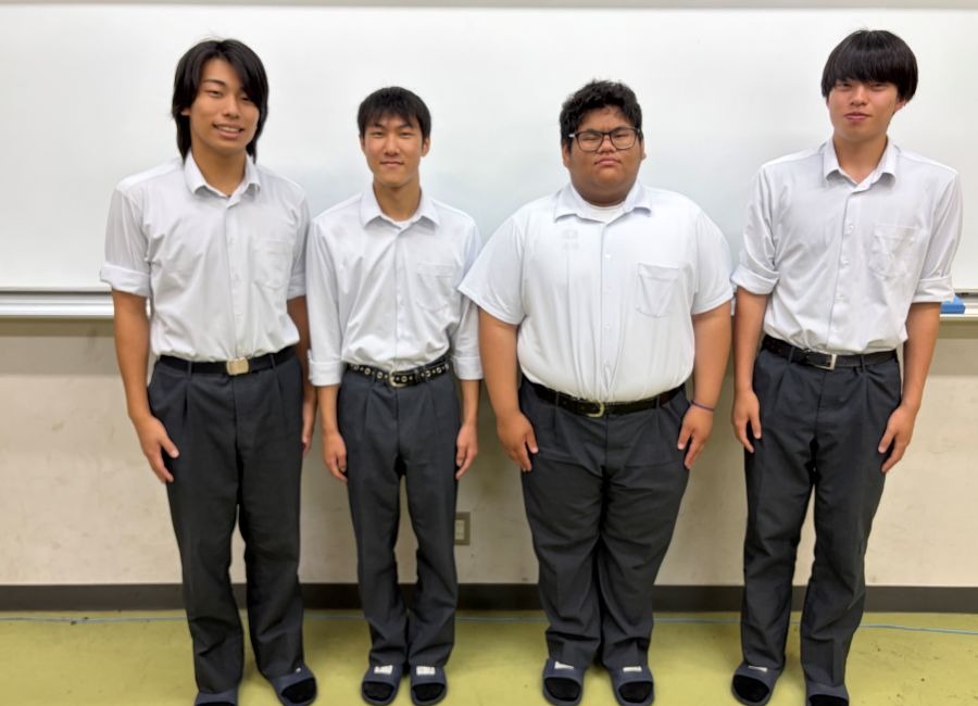 滋賀県立甲南高等学校　カレー班、鶏の飼育班「甲美鶏と黒米のバターキチンカレー」